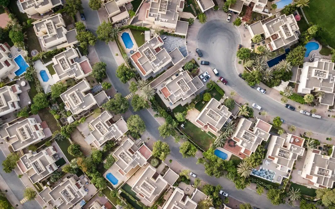 Agencia de Bienes Raíces ¿En qué se parece el futbol a un equipo de Agentes inmobiliarios?